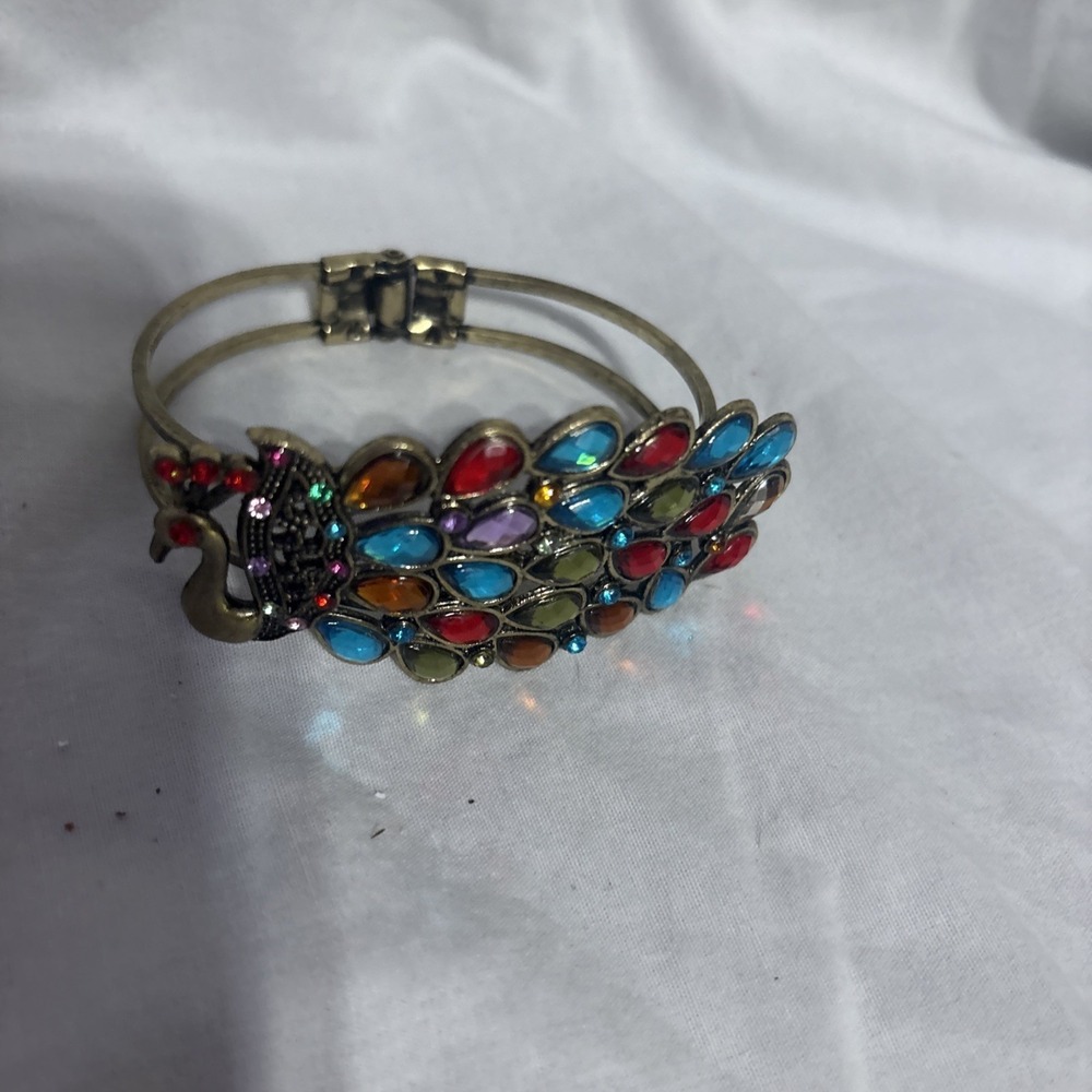 Vintage Peacock Clamper Bracelet Metal Multi-Colored Faceted Crystals Fashion - Picture 6 of 7